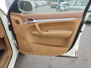 Foto de GUARNECIDO PUERTA DELANTERA DERECHA PORSCHE CAYENNE (TIPO 92A) 3.0 V6 TDI CAT (239 CV / 176 KW)
