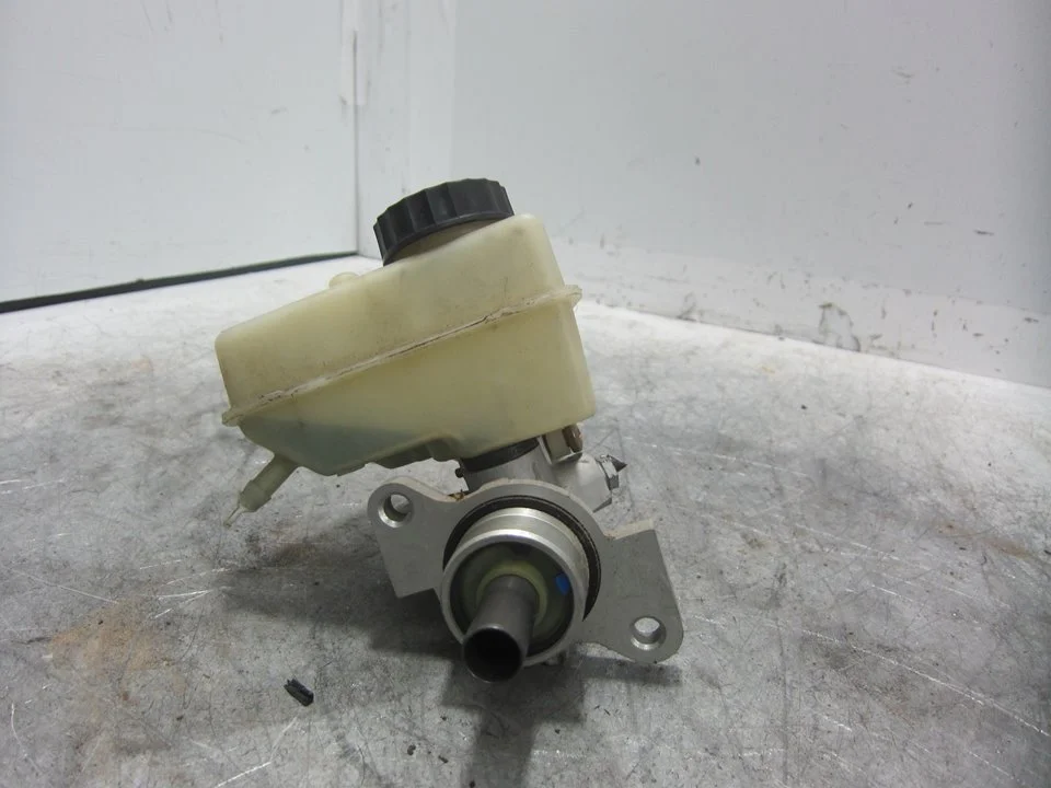Foto de BOMBA FRENO MERCEDES-BENZ CLK (BM 208) CABRIO 3.2 V6 18V CAT (218 CV / 160 KW) referencia A2024300302