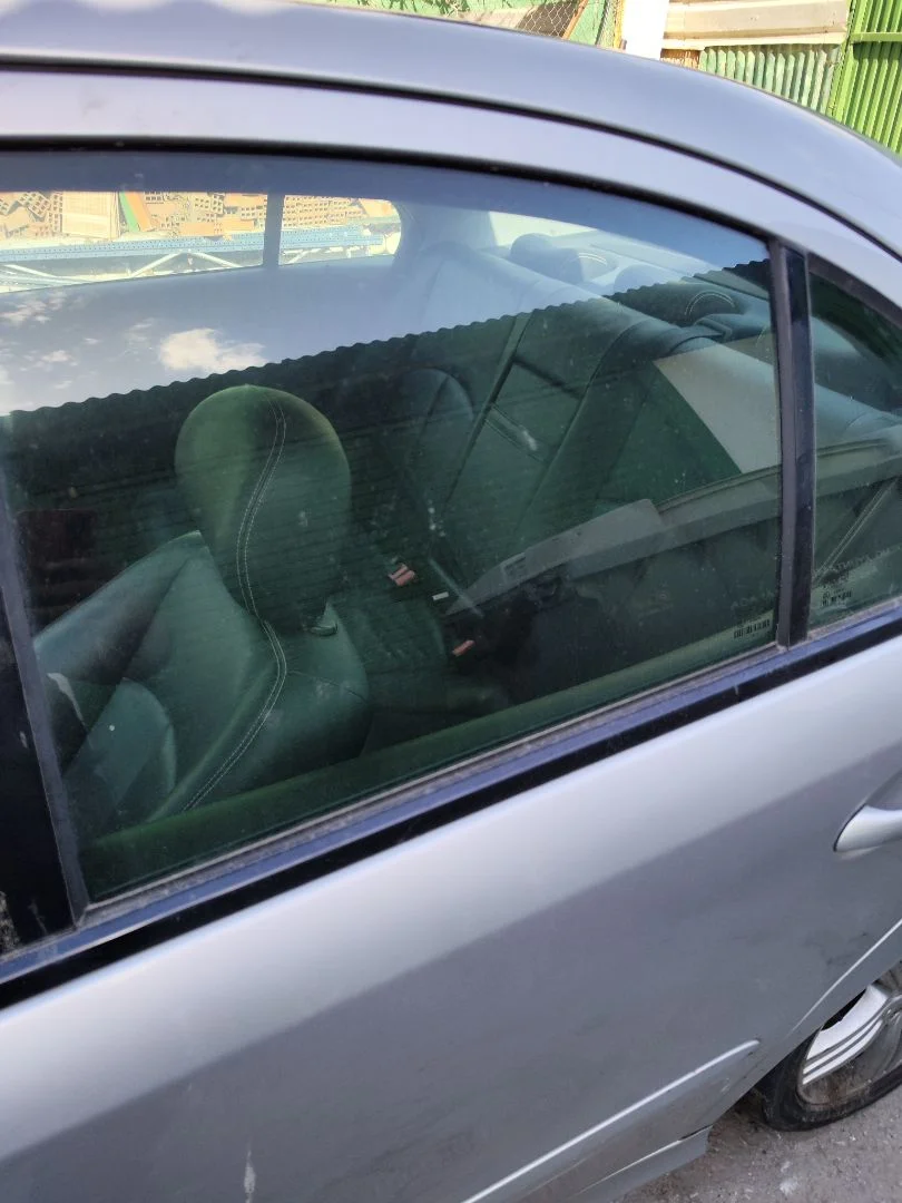 Foto de LUNA TRASERA IZQUIERDA MERCEDES-BENZ CLASE E (BM 211) BERLINA 3.0 CDI CAT (190 CV / 140 KW)