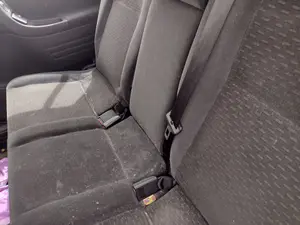 Foto de ENGANCHE CINTURON TRASERO IZQUIERDO OPEL ZAFIRA A 2.0 DTI (101 CV / 74 KW)