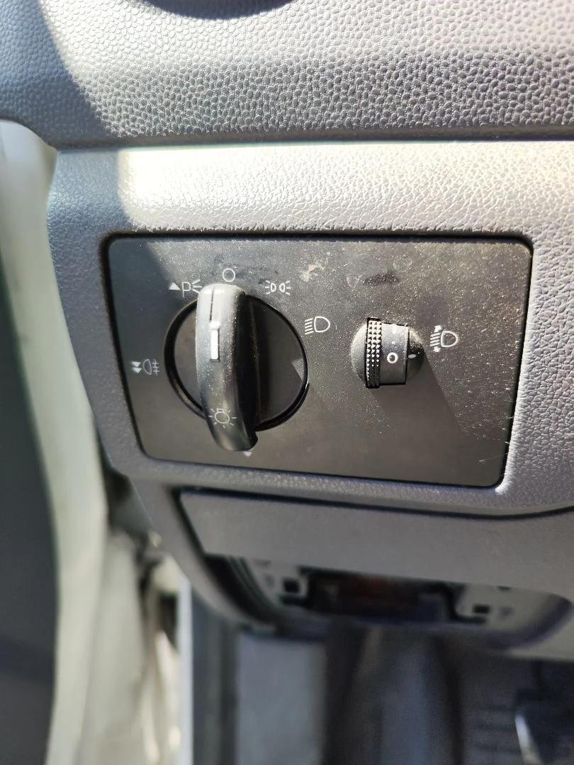 Foto de MANDO LUCES FORD TRANSIT CONNECT (TC7) 1.8 TDCi CAT (90 CV / 66 KW)
