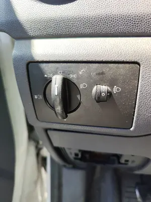 Foto de MANDO LUCES FORD TRANSIT CONNECT (TC7) 1.8 TDCi CAT (90 CV / 66 KW)