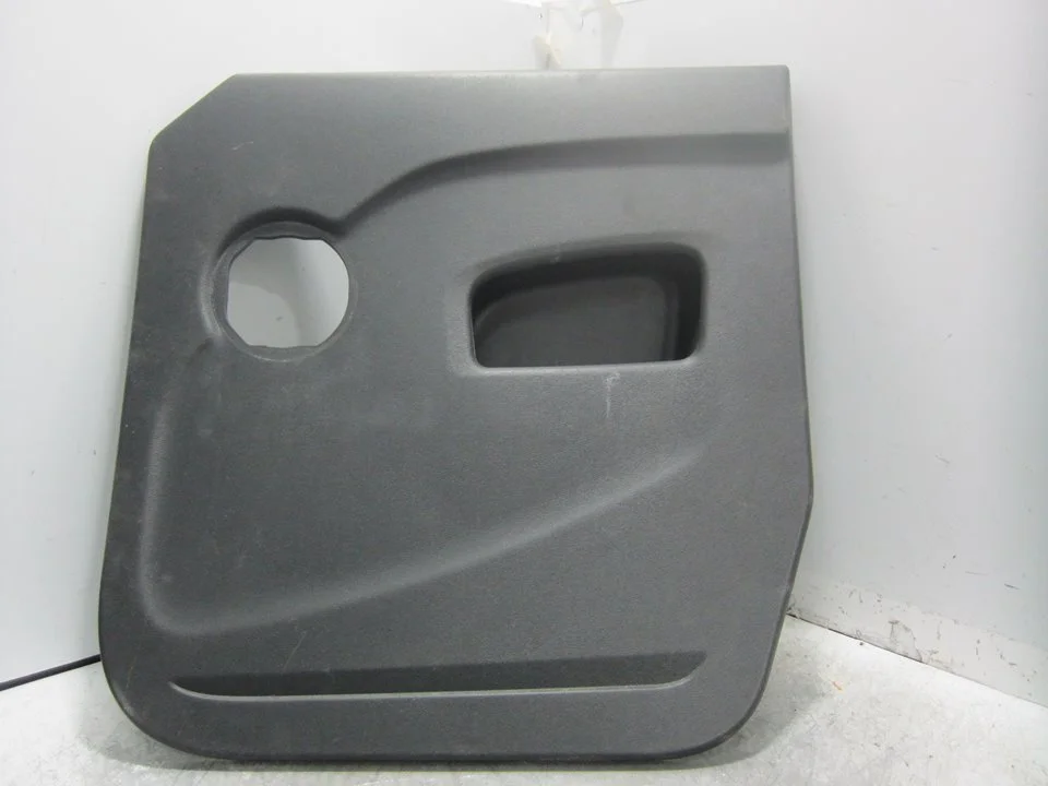 Foto de GUARNECIDO PUERTA TRASERA DERECHA RENAULT KANGOO II (F/KW0) 1.5 dCi Diesel FAP (90 CV / 66 KW) referencia 8200547473