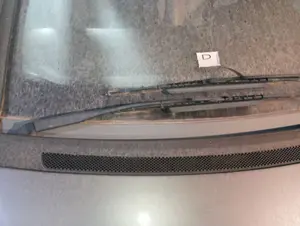 Foto de BRAZO LIMPIA DELANTERO DERECHO MERCEDES-BENZ CLASE A (BM 168)