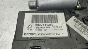 Foto de MOTOR ELEVALUNAS DELANTERO IZQUIERDO PEUGEOT 307 (S1)(04.2001) 2.0 HDi FAP CAT (109 CV / 80 KW) referencia 9637131280 foto 3