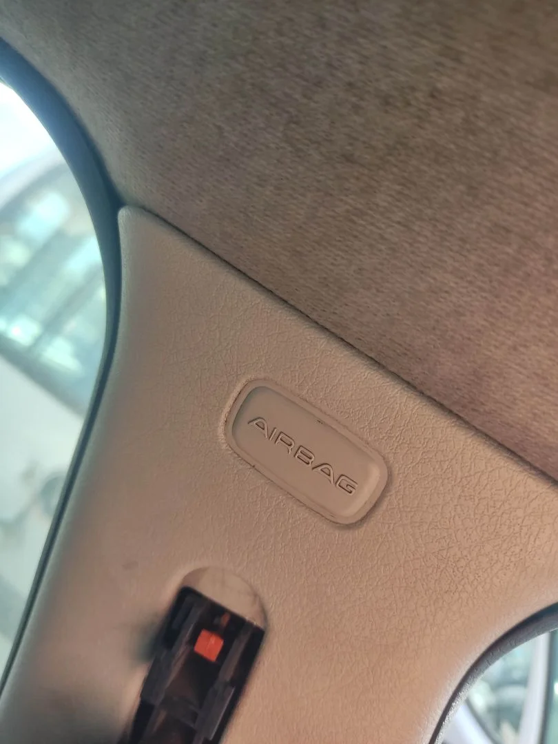 Foto de AIRBAG CORTINA DELANTERO IZQUIERDO PEUGEOT 207 SW 1.4 16V VTi (95 CV / 70 KW) referencia 8331W8