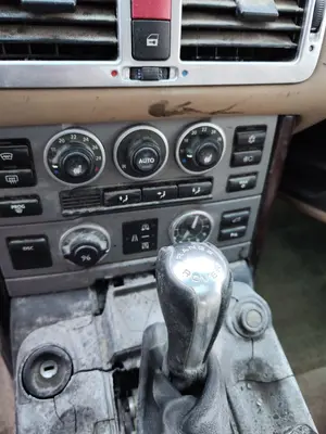 Foto de MANDO CALEFACCION / AIRE ACONDICIONADO LAND ROVER RANGE ROVER (LM) 4.4 V8 CAT (306 CV / 225 KW)
