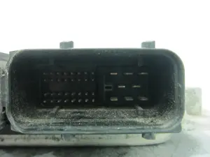 Foto de CENTRALITA MOTOR UCE AUDI A3 (8L) 1.9 TDI (131 CV / 96 KW) referencia 038906012BB foto 2