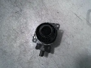Foto de CAUDALIMETRO SEAT IBIZA (6L1) 1.9 TDI (101 CV / 74 KW) referencia 038906461B foto 3
