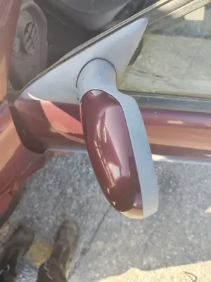Foto de RETROVISOR IZQUIERDO RENAULT LAGUNA (B56) 2.0 (113 CV / 83 KW) foto 3