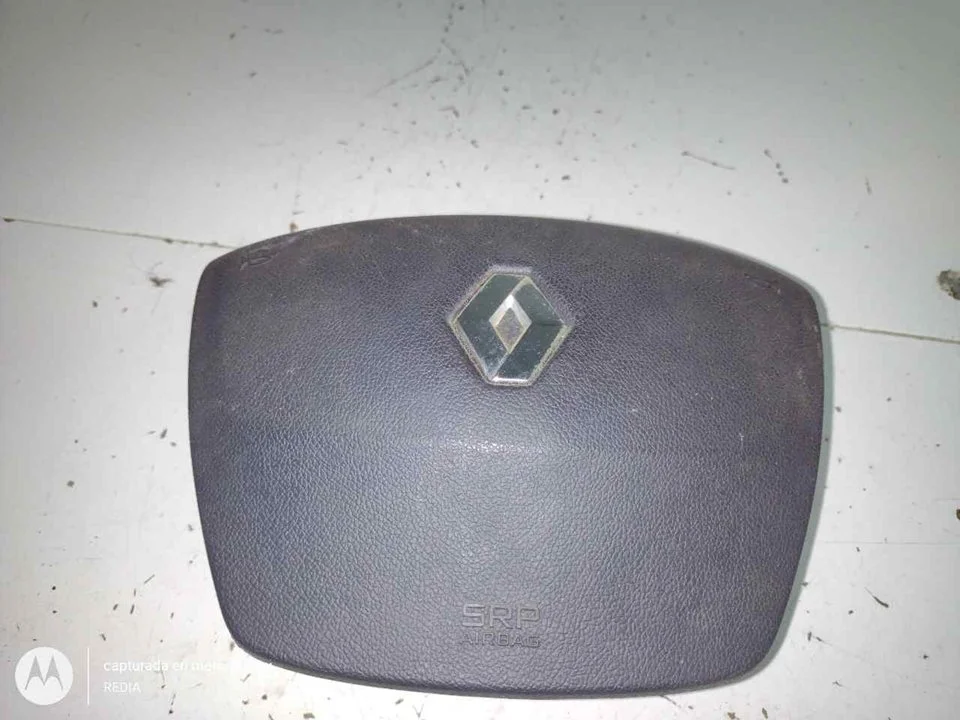 Foto de AIRBAG DELANTERO IZQUIERDO RENAULT MEGANE III COUPE 1.9 dCi Diesel FAP (131 CV / 96 KW) referencia 985100007R