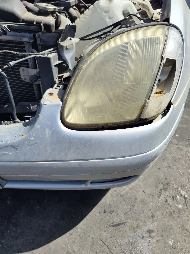 Foto de FARO IZQUIERDO MERCEDES-BENZ SLK (BM 170) ROADSTER 2.0 16V CAT (136 CV / 100 KW) referencia A1708202361