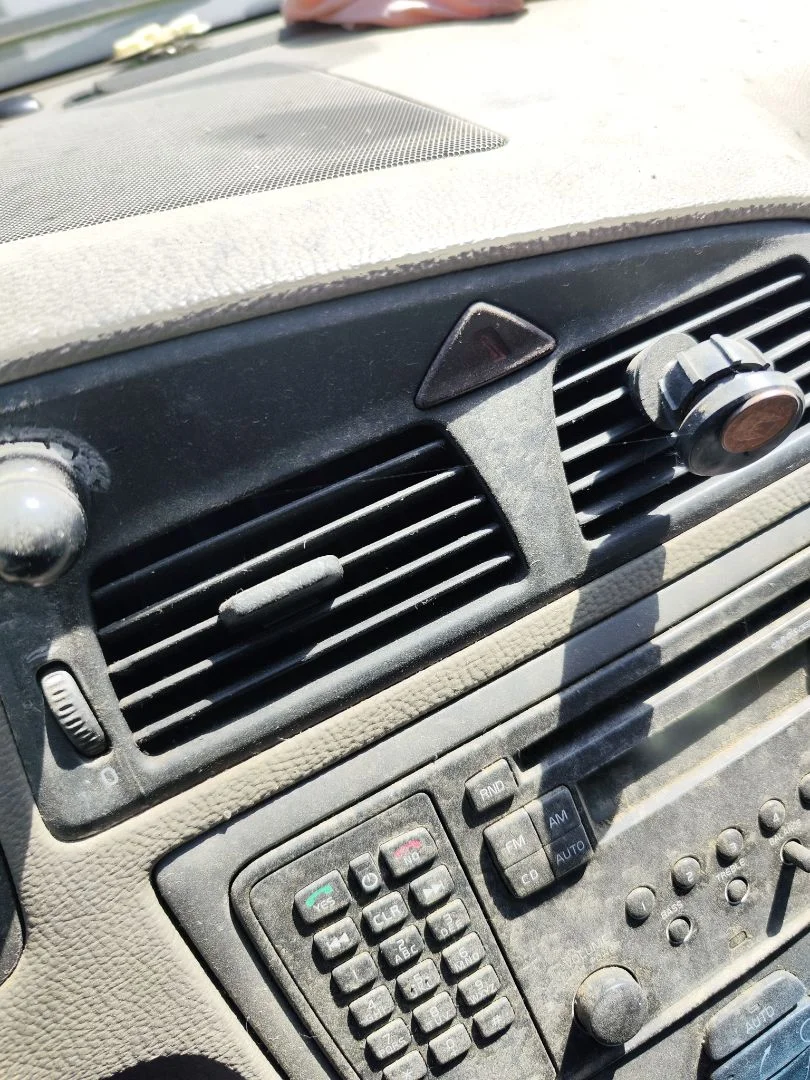 Foto de WARNING VOLVO S60 BERLINA 2.4 Diesel (126 CV / 93 KW)