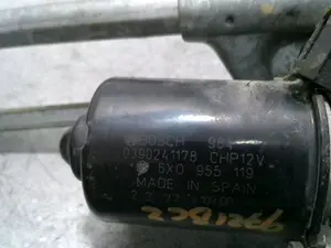 Foto de MOTOR LIMPIA DELANTERO VOLKSWAGEN LUPO (6X1/6E1) 1.4 16V (75 CV / 55 KW) referencia 0390241178 foto 3