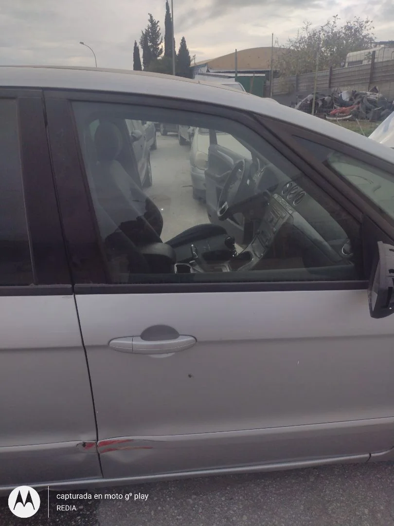 Foto de LUNA DELANTERA DERECHA FORD S-MAX (CA1) 2.0 TDCi CAT (140 CV / 103 KW)