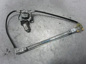 Foto de ELEVALUNAS DELANTERO DERECHO RENAULT CLIO II FASE II (B/CB0) 1.5 dCi Diesel (82 CV / 60 KW) referencia 400732B