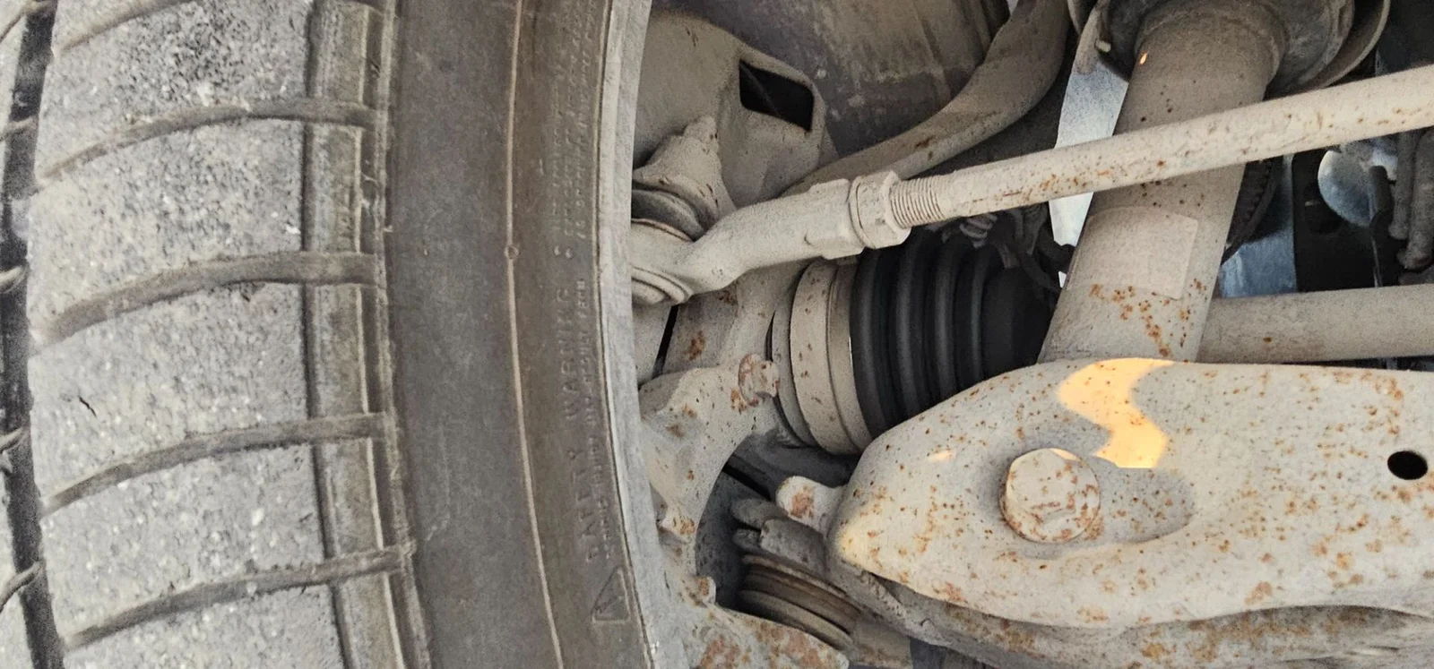 Foto de TRANSMISION DELANTERA DERECHA LAND ROVER RANGE ROVER SPORT 4.4 V8 CAT (299 CV / 220 KW) referencia LR071930