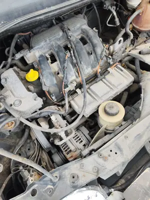 Foto de MOTOR COMPLETO RENAULT SCENIC I (JA...) 1.4 CAT (95 CV / 70 KW) foto 3