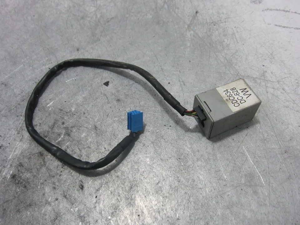 Foto de MODULO ELECTRONICO VOLKSWAGEN GOLF IV BERLINA (1J1)(10.1997) 1.6 16V (105 CV / 77 KW) referencia CDC634
