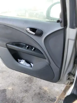 Foto de CENTRALITA CONFORT SEAT ALTEA (5P1) 1.9 TDI (105 CV / 77 KW)