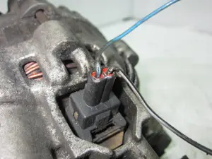 Foto de ALTERNADOR JAGUAR X-TYPE referencia 98VB10K359BC foto 6