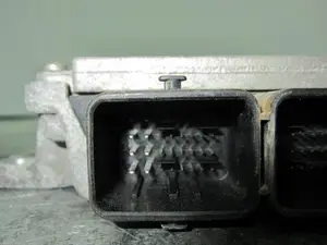Foto de CENTRALITA MOTOR UCE PEUGEOT 206 1.4 16V CAT (KFU / ET3J4) (88 CV / 65 KW) referencia 9654722680 foto 5