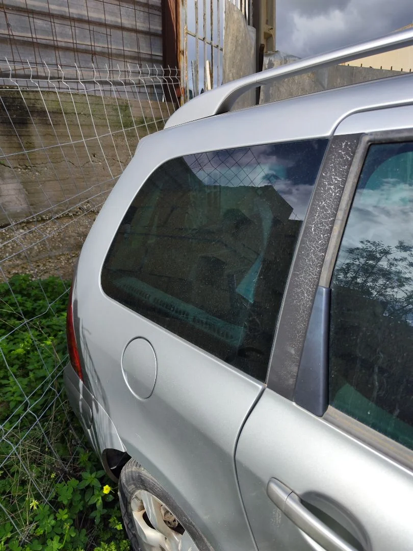 Foto de LUNA CUSTODIA TRASERA DERECHA PEUGEOT 307 BREAK/ SW (S2) 2.0 16V HDi FAP CAT (RHR / DW10BTED4) (136 CV / 100 KW)
