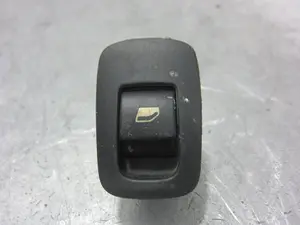 Foto de MANDO ELEVALUNAS TRASERO IZQUIERDO CITROEN XSARA BERLINA 1.6 16V CAT (NFU / TU5JP4) (109 CV / 80 KW) referencia 96639378ZD