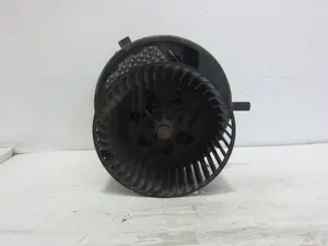 Foto de MOTOR CALEFACCION VOLKSWAGEN GOLF PLUS V (5M1) 1.6 (102 CV / 75 KW) referencia 3C1820015J foto 7