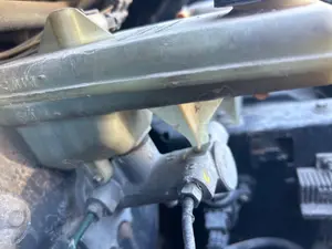 Foto de BOMBA FRENO RENAULT TRAFIC II FURGÓN 2.5 dCi Diesel CAT (135 CV / 99 KW)