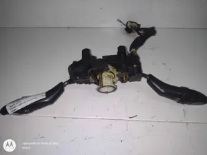 Foto de MANDO LUCES HYUNDAI COUPE (J2) 1.6 CAT (114 CV / 84 KW) referencia 9340027 foto 2