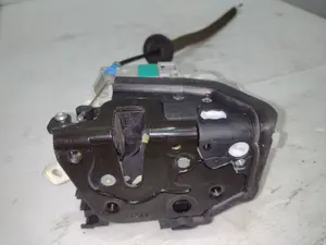 Foto de CERRADURA PUERTA DELANTERA DERECHA AUDI A3 SEDÁN (8VM) 2.0 16V TDI (150 CV / 110 KW) referencia 8X1837016C foto 6