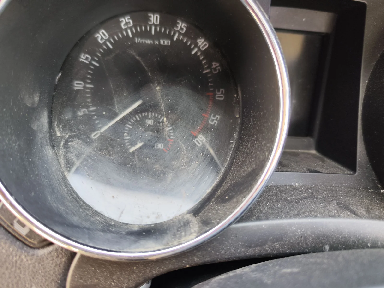 Foto de CUADRO INSTRUMENTOS SKODA YETI (5L)(2009) 2.0 TDI (110 CV / 81 KW)