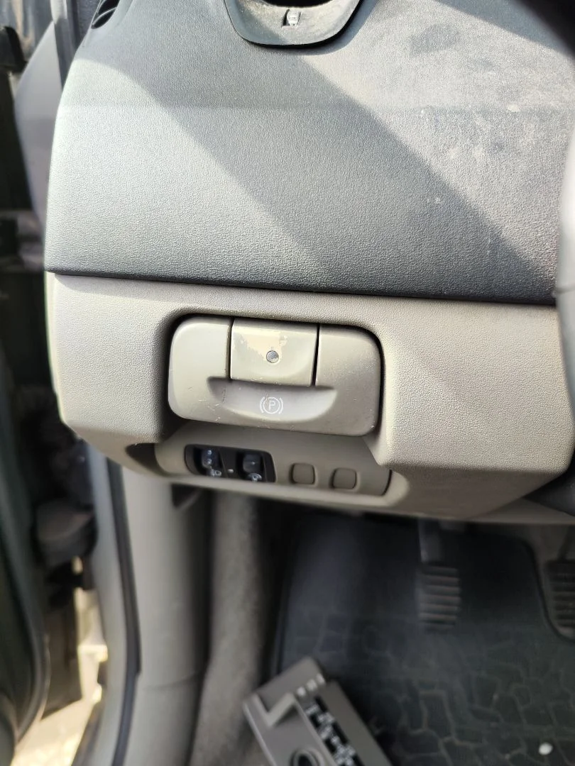 Foto de FRENO DE MANO ELECTRICO RENAULT SCENIC II (JM) 1.9 dCi Diesel (120 CV / 88 KW)