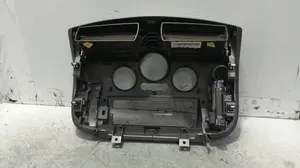 Foto de NO IDENTIFICADO RENAULT SCENIC II 1.5 dCi Diesel (101 CV / 74 KW) referencia 8200140710 foto 2