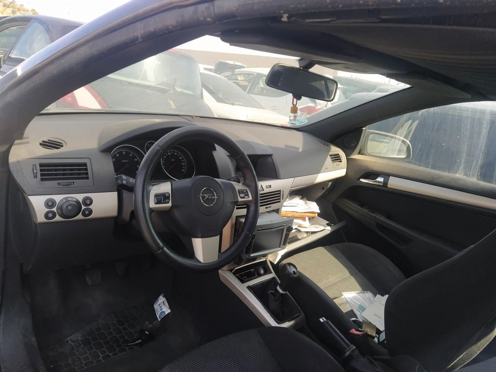 Foto de COLUMNA DIRECCION OPEL ASTRA H TWIN TOP 1.8 16V (140 CV / 103 KW)