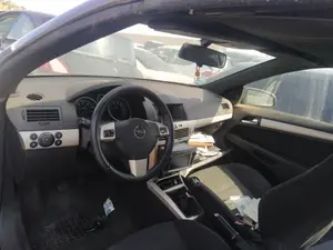 Foto de COLUMNA DIRECCION OPEL ASTRA H TWIN TOP 1.8 16V (140 CV / 103 KW)