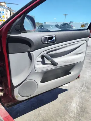 Foto de GUARNECIDO PUERTA DELANTERA DERECHA VOLKSWAGEN PASSAT BERLINA (3B2) 1.9 TDI (116 CV / 85 KW) referencia 3B0867012AHFKZ
