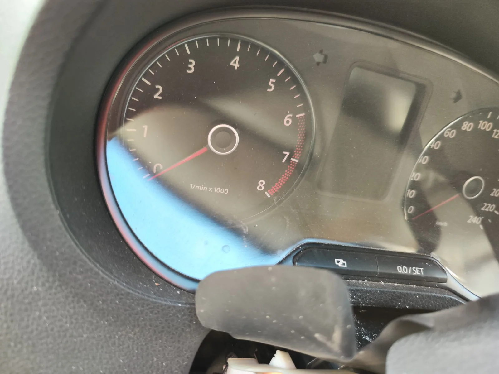Foto de CUADRO INSTRUMENTOS VOLKSWAGEN POLO V (6R1) 1.2 (60 CV / 44 KW)