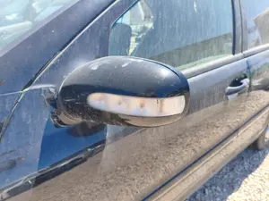 Foto de RETROVISOR IZQUIERDO MERCEDES-BENZ CLASE C (BM 203) BERLINA 2.2 CDI CAT (116 CV / 85 KW)