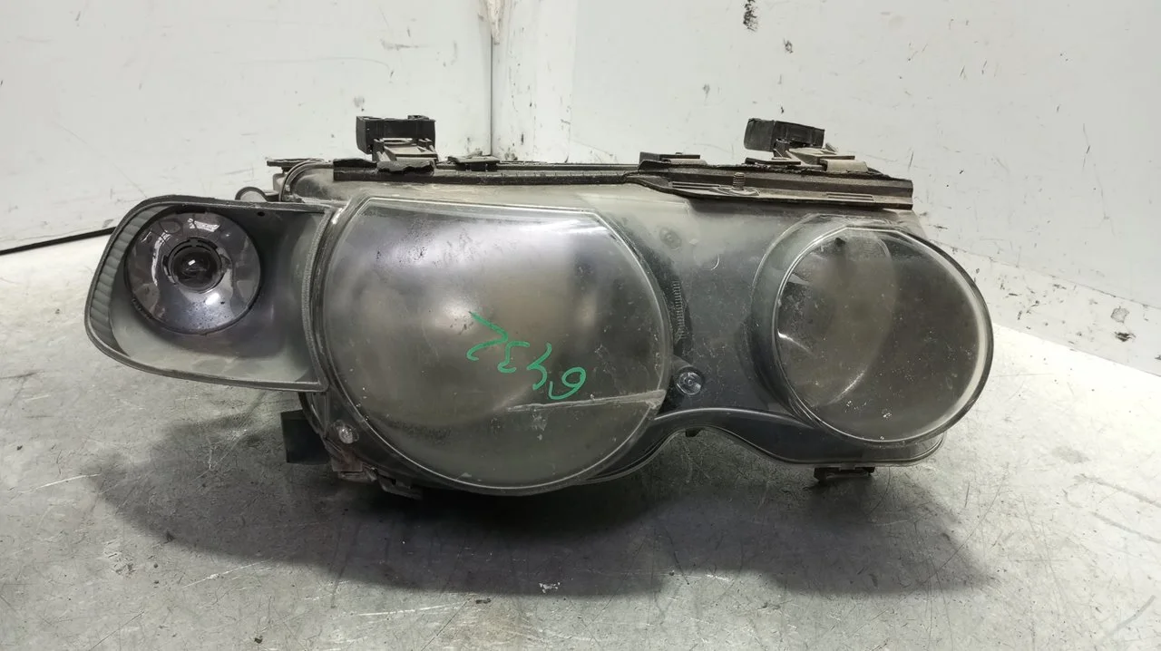 Foto de FARO DERECHO BMW SERIE 3 COMPACTO (E46) 2.0 16V Diesel CAT (150 CV / 110 KW) referencia 6901970