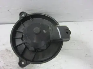 Foto de MOTOR CALEFACCION MG ROVER ROVER 45 (T/RT) 1.4 16V CAT (103 CV / 76 KW) foto 3