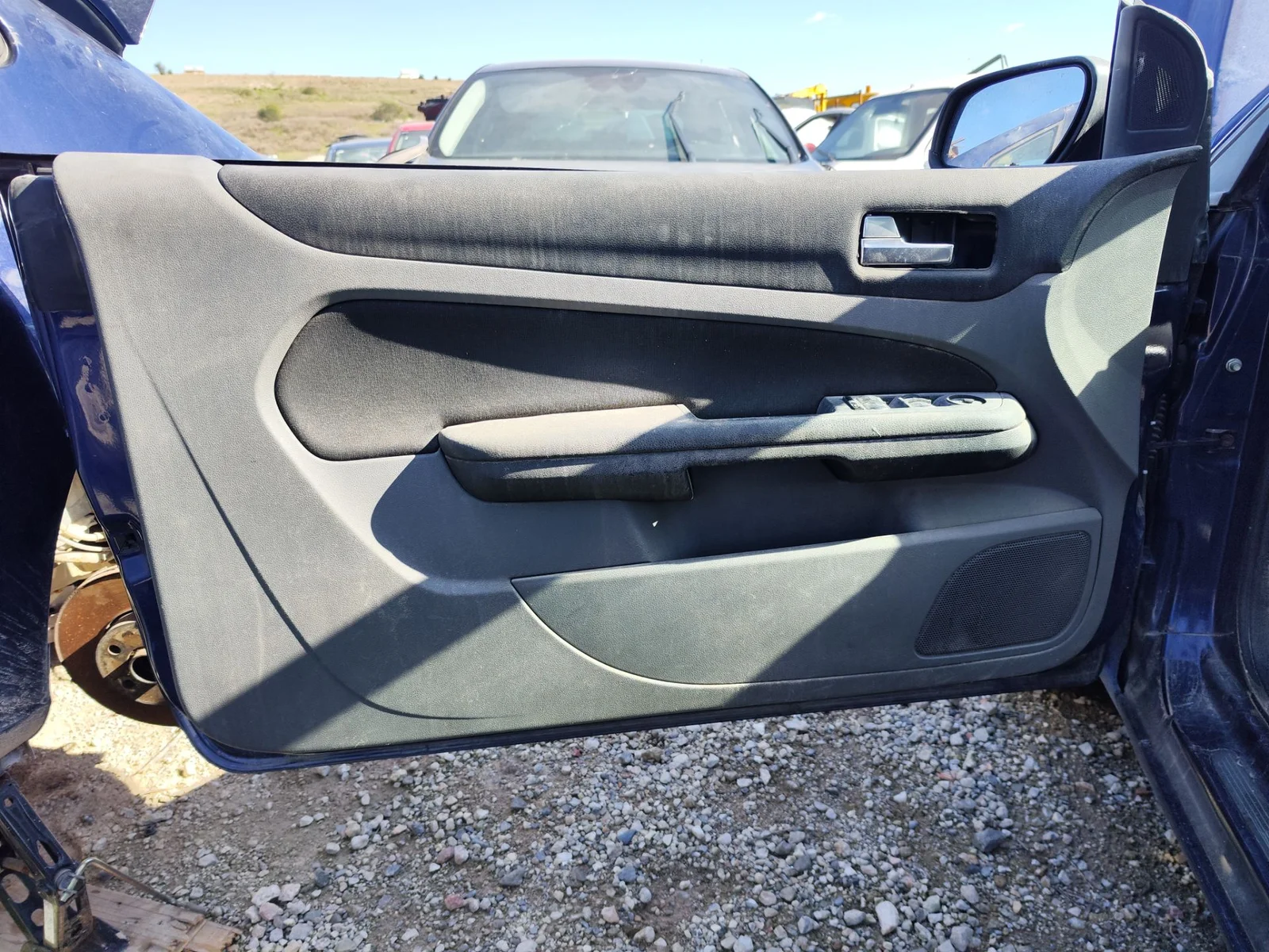 Foto de GUARNECIDO PUERTA DELANTERA IZQUIERDA FORD FOCUS CABRIO (CA5) 2.0 TDCi CAT (136 CV / 100 KW)