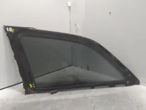 Foto de LUNA CUSTODIA TRASERA DERECHA AUDI Q7 (4L) 3.0 V6 24V TDI (239 CV / 176 KW) referencia 43R001583 foto 2