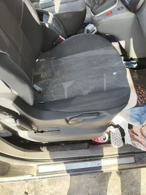 Foto de ASIENTO DELANTERO DERECHO RENAULT SCENIC II (JM) 1.5 dCi Diesel (106 CV / 78 KW) foto 2