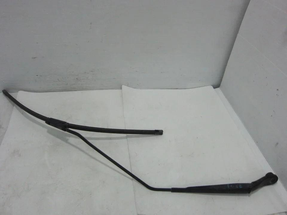 Foto de BRAZO LIMPIA DELANTERO IZQUIERDO RENAULT SCENIC III (JZ) 1.5 dCi Diesel FAP (106 CV / 78 KW) referencia 288810003R