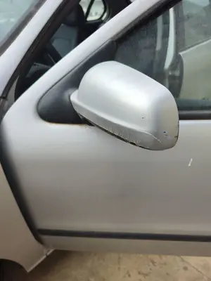 Foto de RETROVISOR IZQUIERDO SEAT LEON (1M1) 1.6 (101 CV / 74 KW) foto 2