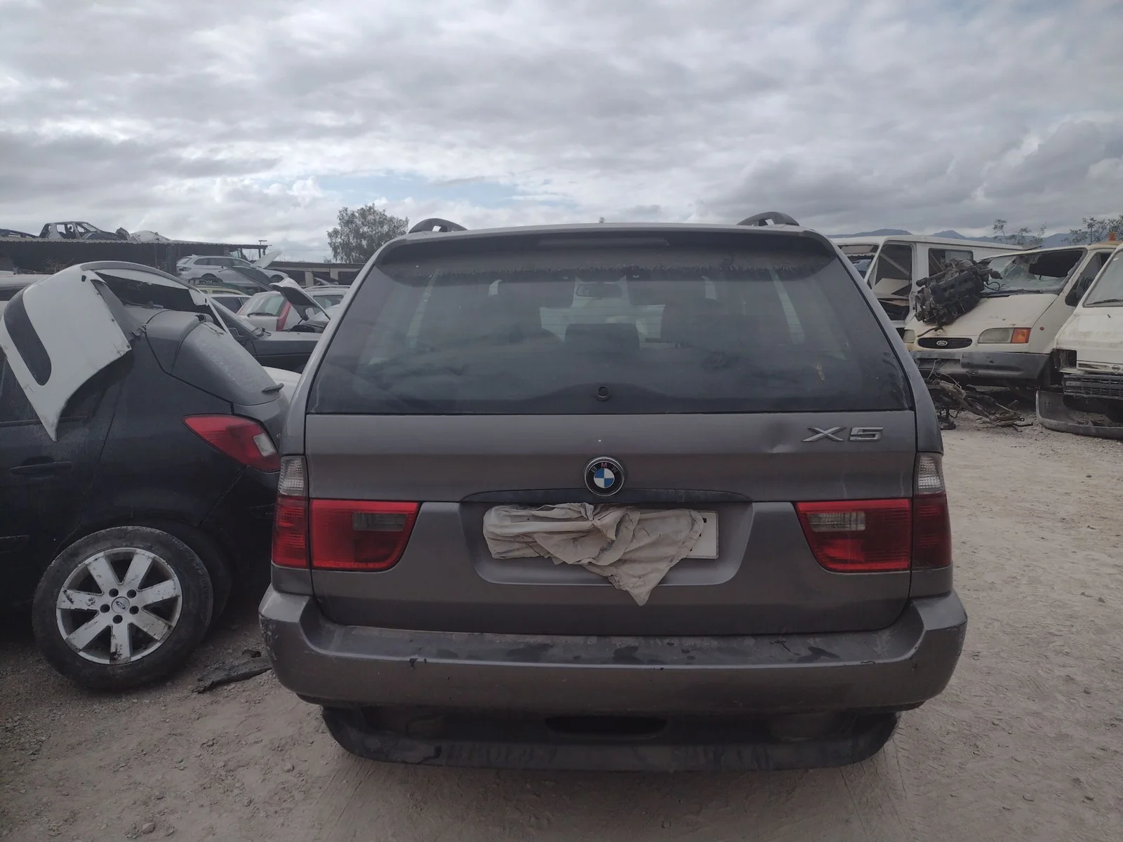 Foto de PORTON TRASERO BMW SERIE X5 (E53) 3.0 Turbodiesel CAT (218 CV / 160 KW)