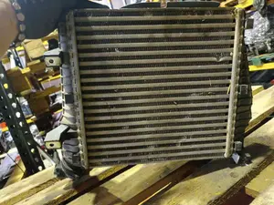 Foto de INTERCOOLER VOLKSWAGEN TOUAREG (7L6) 2.5 TDI DPF (174 CV / 128 KW) foto 3