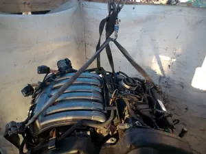 Foto de MOTOR COMPLETO CITROEN C5 BERLINA 3.0 V6 24V (211 CV / 155 KW) referencia XFX foto 8